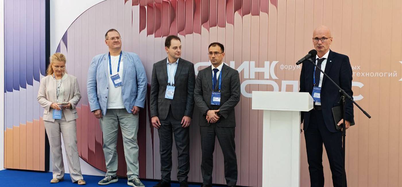 Ассоциация ФинТех, Банк ДОМ.РФ, МКБ, РСХБ и Банк Синара помогут рынку упростить подключение к платформе цифрового рубля